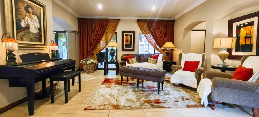 4 Bedroom Property for Sale in Van Der Hoff Park North West